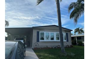 4 Montilla Way, Port Saint Lucie, FL 34952 Sold 07/01/25