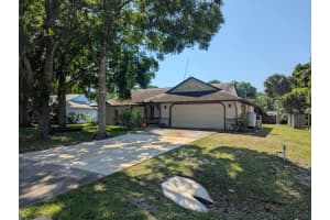 7903 Kenwood Road, Fort Pierce, FL 34951 Sold 10/21/25