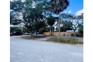 2835 Nokomis Avenue, West Palm Beach, FL 33409 Sold 11/07/25