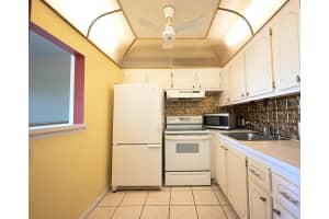 205 Mansfield E, Boca Raton, FL 33434 Sold 09/05/25