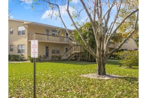 216 Sheffield I 216, West Palm Beach