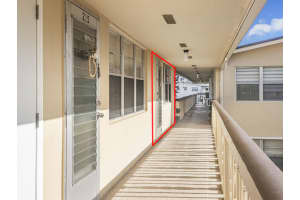 216 Sheffield I 216, West Palm Beach, FL 33417 - MLS#R11086273