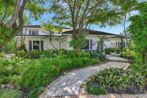 284 Florenada Terrace, Boca Raton, FL 33486 Sold 06/03/25