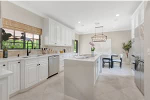 284 Florenada Terrace, Boca Raton, FL 33486 Sold 06/03/25