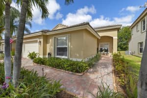 5112 Victoria Circle, West Palm Beach, FL 33409 Sold 08/27/25