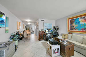 2565 S Ocean Boulevard 219, Palm Beach, FL 33480 Sold 07/14/25