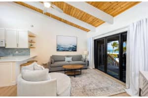 2355 NE Ocean Boulevard NE 19b, Stuart, FL 34996 - MLS#R11086354