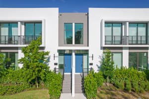 1947 Dock Street, West Palm Beach, FL 33401 Sold 05/15/25