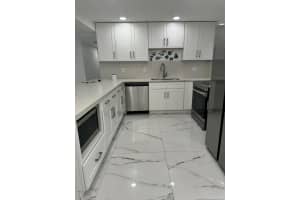 5217 NW Nw 18 Street Street 2d, Lauderhill, FL 33313 - MLS#R11086410