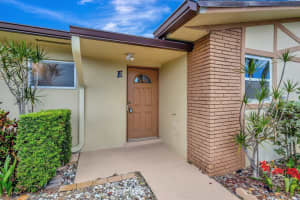 2842 Crosley Drive W E, West Palm Beach, FL 33415 - MLS#R11086444