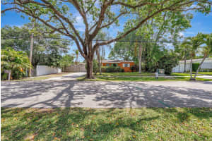 4633 SW 31st Drive, West Park, FL 33023 Sold 06/02/25