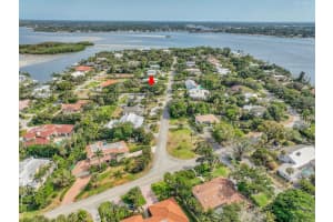 10 Middle Road, Sewalls Point, FL 34996 - MLS#R11086517