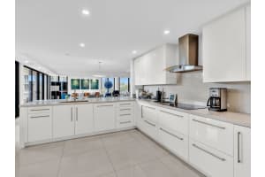 3300 Ocean Boulevard, Palm Beach, FL 33480 - MLS#R11086555