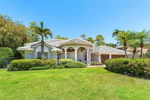 582 Cypress Green Circle, Wellington, FL 33414 Sold 06/30/25