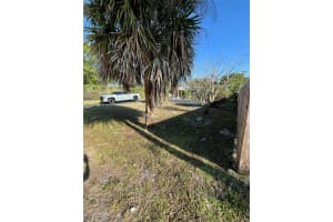 2329 Lake Worth Road, Lake Worth, FL 33461 Sold 05/28/25