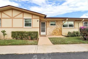 2852 W Crosley Drive W D, West Palm Beach, FL 33415 - MLS#R11086599