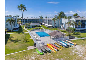 1300 Seaway 6 Drive 6, Fort Pierce, FL 34949 Sold 10/16/25