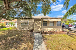 1031 N C Street, Lake Worth Beach, FL 33460 - MLS#R11086649