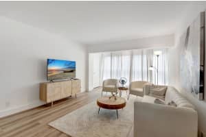 1150 Boxwood Drive 203, Delray Beach, FL 33445 Sold 07/11/25