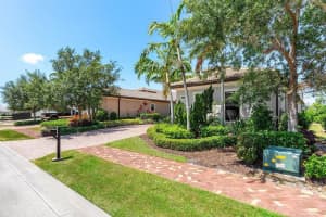 183 SE Calmo Circle, Port Saint Lucie, FL 34984 - MLS#R11086730
