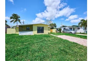 201 Ocean Parkway, Boynton Beach, FL 33435 Sold 07/30/25