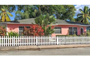 802 N J Street 1, Lake Worth Beach, FL 33460 - MLS#R11086755
