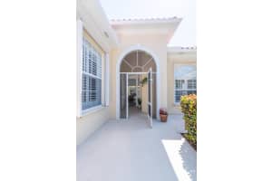 8843 Oldham Way, Palm Beach Gardens, FL 33412 Sold 08/01/25