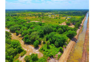19998 NW 286th Street, Okeechobee, FL 34972 Sold 06/25/25