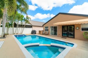 6071 Savannah Way, Lake Worth, FL 33463 Sold 06/30/25