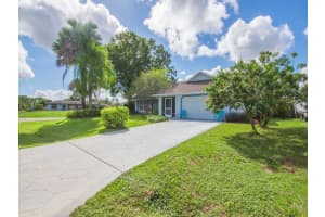 742 SE Whitmore Drive, Fort Pierce, FL 34984 Sold 10/10/25