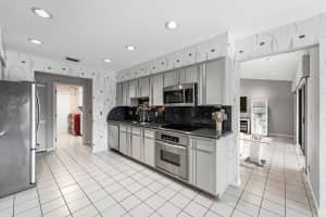 696 Juniper Place, Wellington, FL 33414 Sold 08/08/25