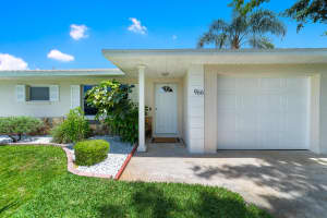 966 37th Avenue, Vero Beach, FL 32960 Sold 06/09/25