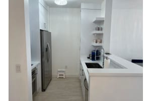 550 Okeechobee Boulevard 612, West Palm Beach, FL 33401 - MLS#R11086876