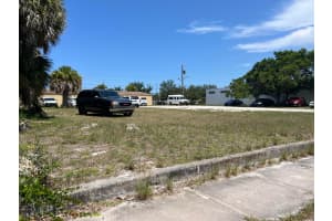 534 S 5th Street, Fort Pierce, FL 34950 - MLS#R11086923