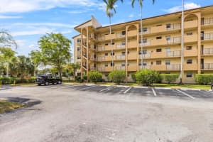 3905 N Nob Hill Road 300, Sunrise
