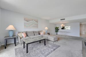 6698 10th Avenue, Lake Worth, FL 33467 - MLS#R11086948