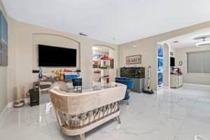 786 Gazetta Way, West Palm Beach, FL 33413 - MLS#R11086954