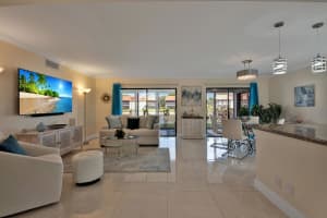 10223 N Circle Lake Drive 102, Boynton Beach, FL 33437 - MLS#R11086963