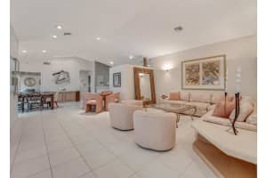 9870 Harbour Lake Circle, Boynton Beach, FL 33437 - MLS#R11086965