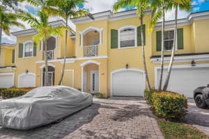6099 NW Helmsdale Way, Port Saint Lucie, FL 34983 - MLS#R11086999