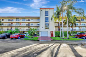 27 Abbey Lane 407, Delray Beach, FL 33446 Sold 09/03/25