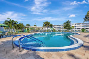 311 Greenbrier B, West Palm Beach