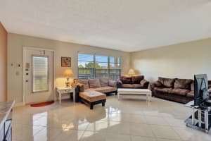 311 Greenbrier B, West Palm Beach, FL 33417 - MLS#R11087029