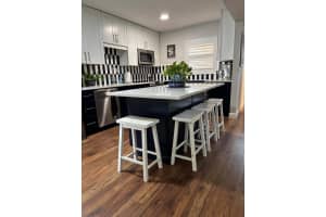 12009 Poinciana Boulevard 101, Royal Palm Beach