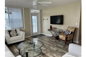 104 Paradise Harbour 415 Boulevard 415, North Palm Beach, FL 33408 - MLS#R11087293
