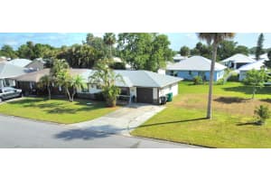 5101 SE 44 Street, Okeechobee, FL 34974 - MLS#R11087305