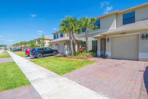 10008 W Villa Circle, Vero Beach
