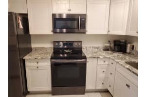 740 Ocean Avenue, Boynton Beach, FL 33435 - MLS#R11087384