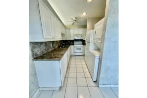 1040 Silk Oak Terrace 23d, Delray Beach, FL 33445 Sold 06/16/25