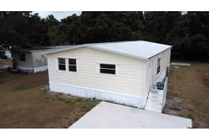 3851 SE 25th Street, Okeechobee, FL 34974 Sold 11/21/25
